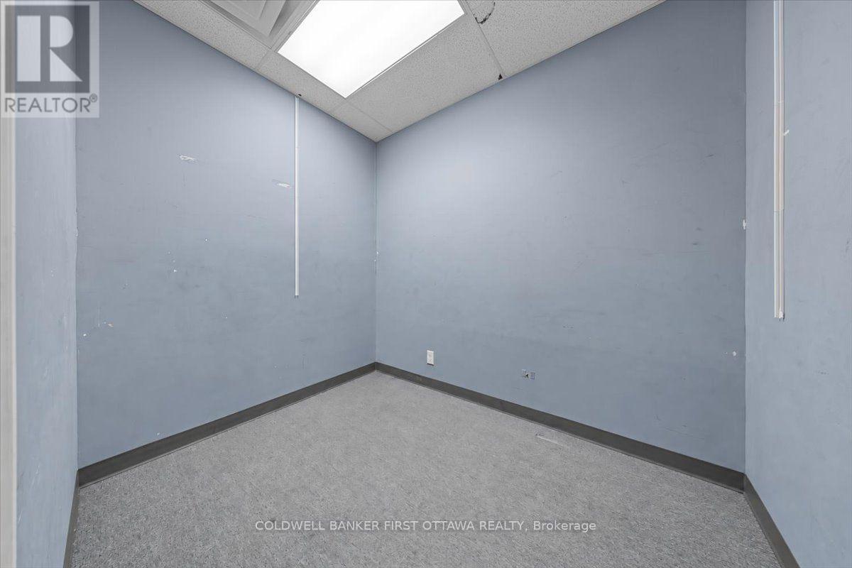 33 - 2000 Thurston Drive, Ottawa, Ontario  K1G 4K7 - Photo 28 - X13782088
