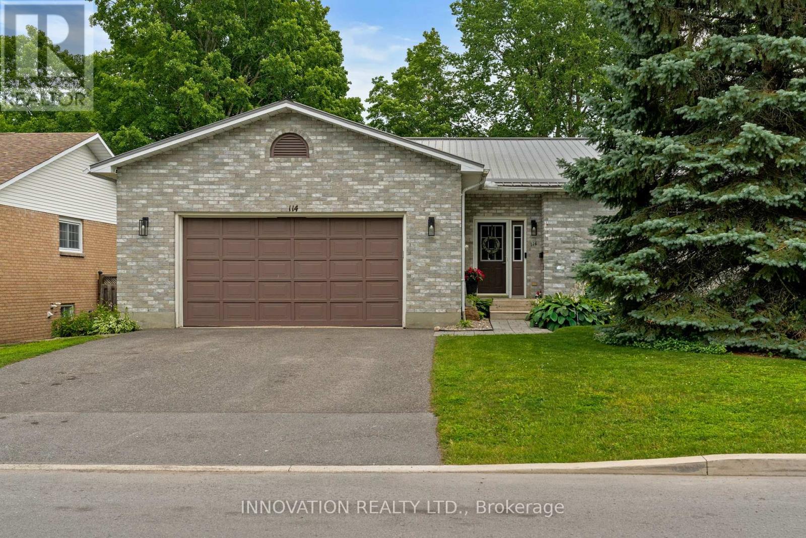 114 BELL STREET, Carleton Place, Ontario