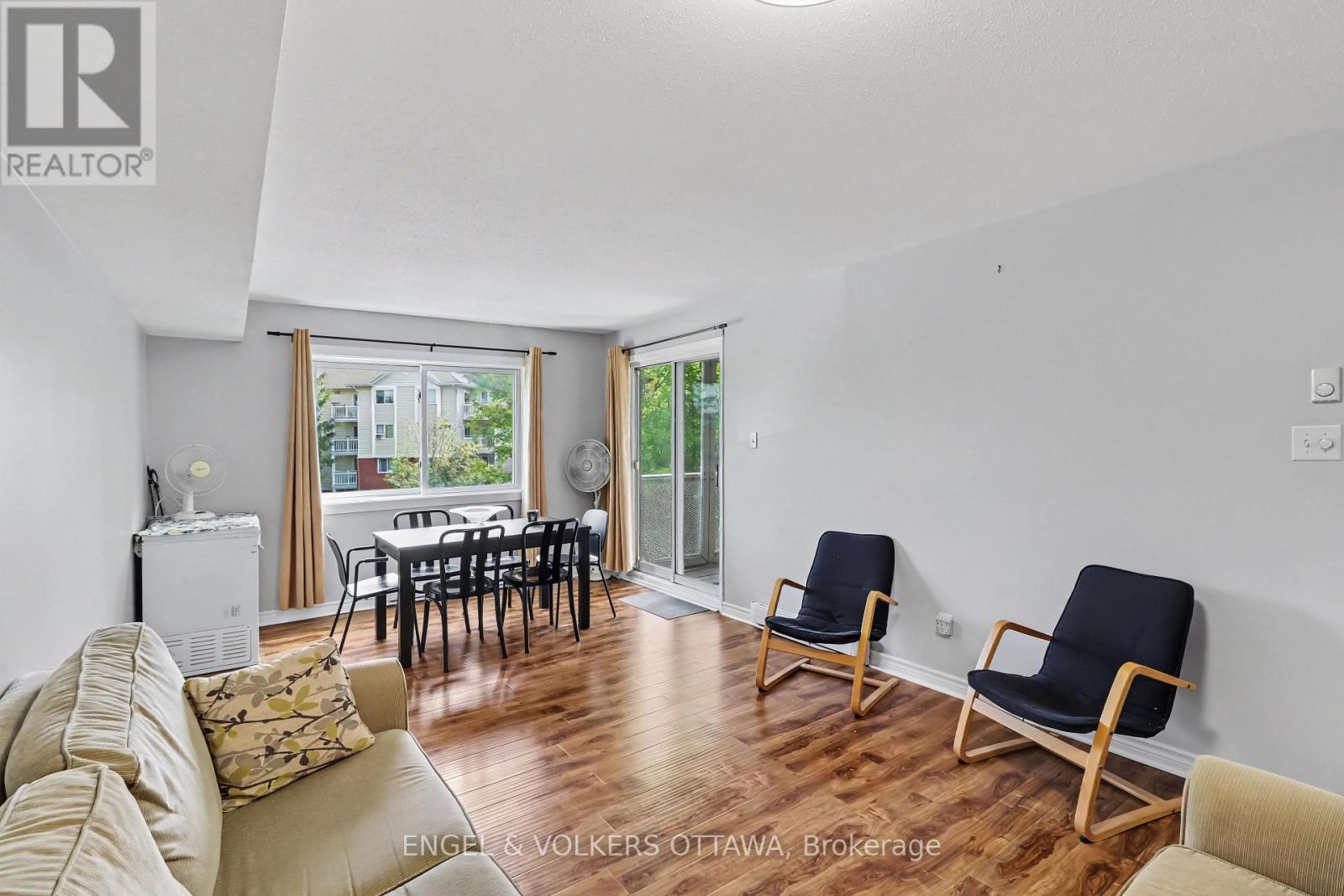 319 - 316 Lorry Greenberg Drive, Ottawa, Ontario  K1T 2P4 - Photo 6 - X13782298