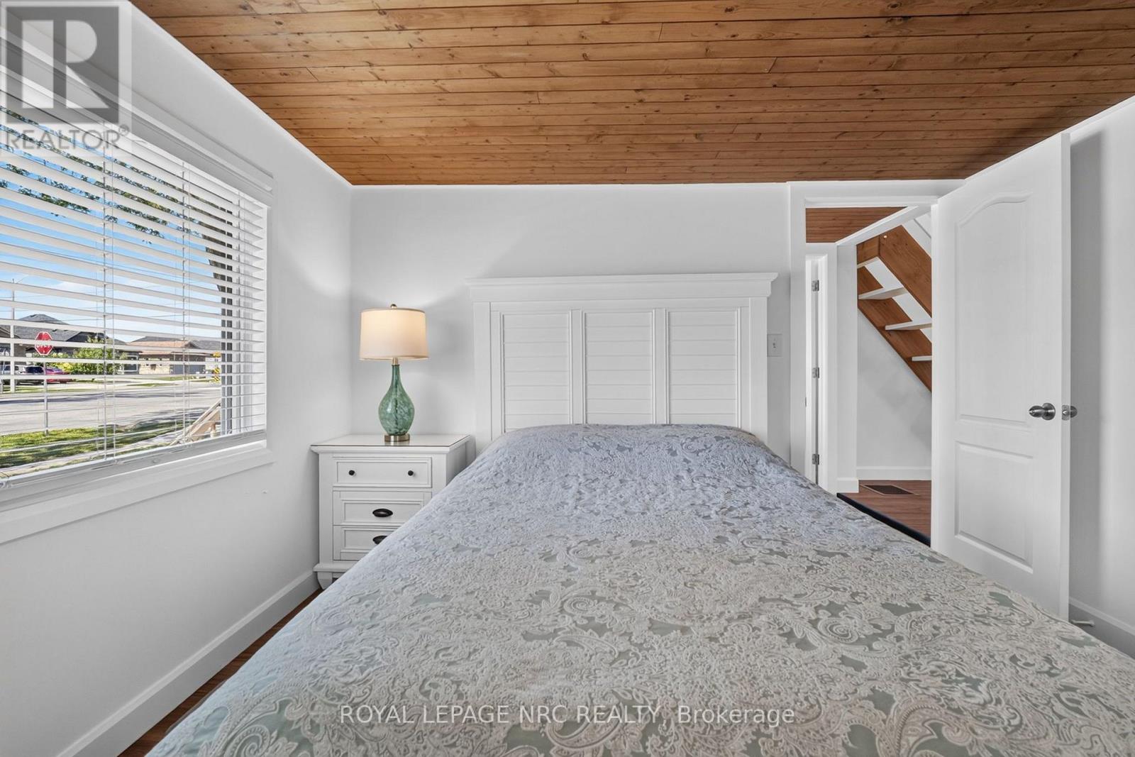 220 Rosewood Avenue, Fort Erie, Ontario  L0S 1B0 - Photo 10 - X13782266