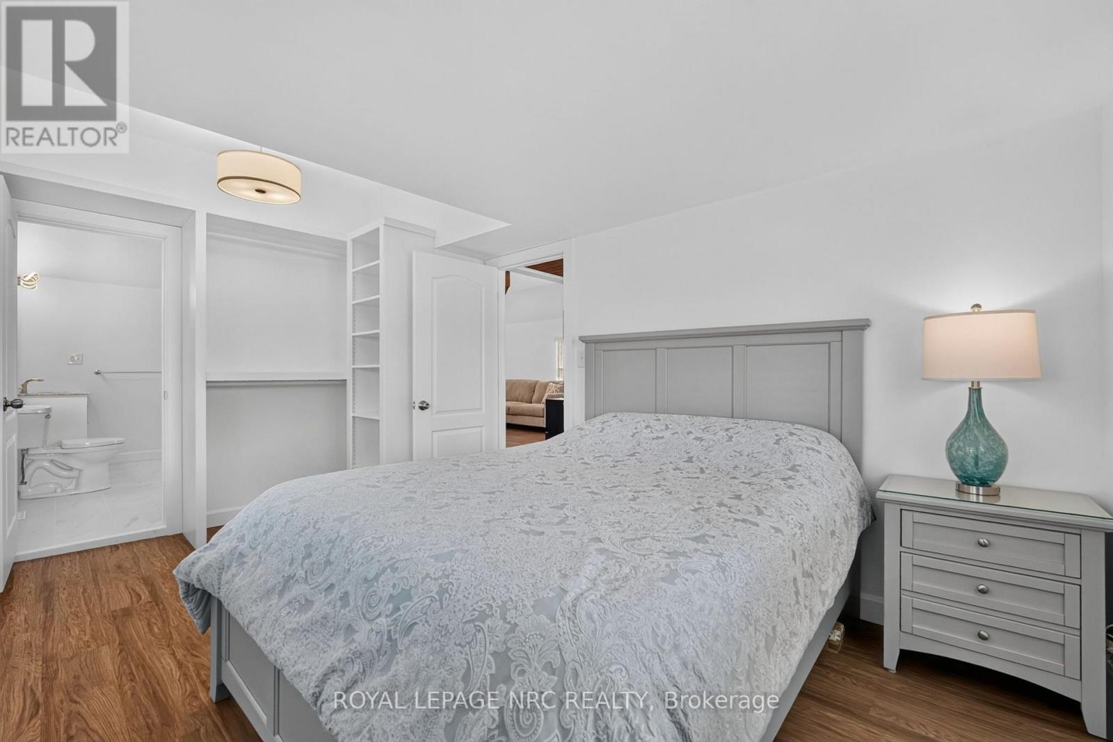 220 Rosewood Avenue, Fort Erie, Ontario  L0S 1B0 - Photo 12 - X13782266
