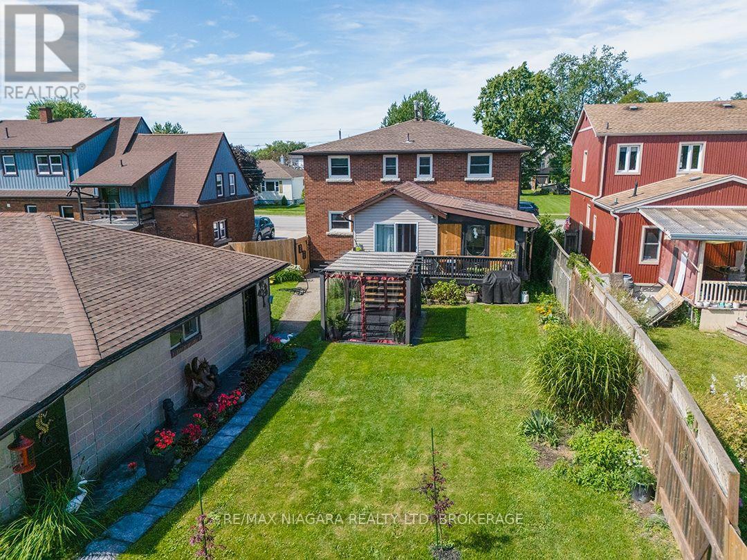 137 Wellington Street, Port Colborne (Killaly East), Ontario  L3K 2K1 - Photo 2 - X13782314