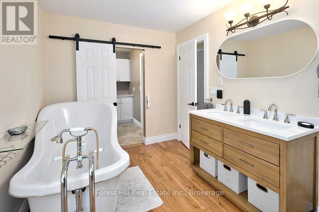 495595 Veterans Road S, Chatsworth, Ontario  N0H 1R0 - Photo 37 - X13782256