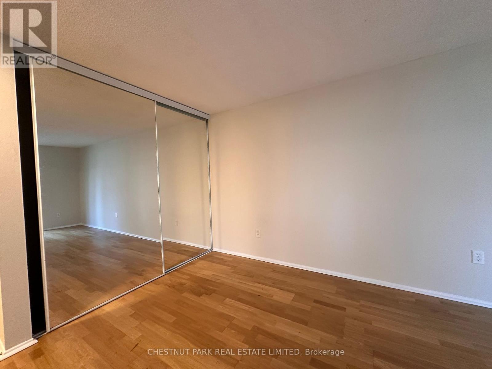 621 - 20 Saint Patrick Street, Toronto, Ontario  M5T 2Y4 - Photo 5 - C13782118