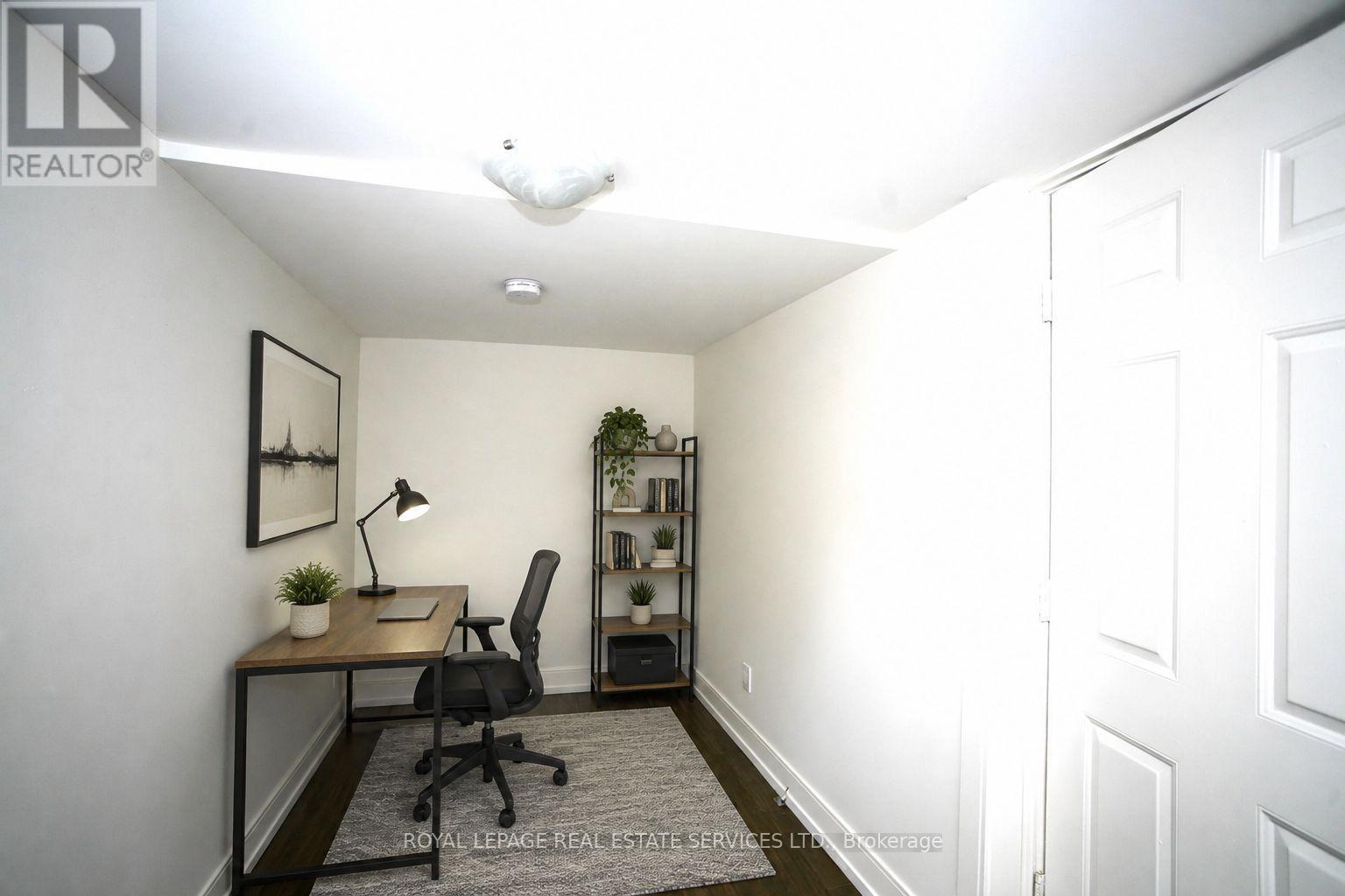 Lower - 506 Manning Avenue, Toronto, Ontario  M6G 2V7 - Photo 3 - C13782200
