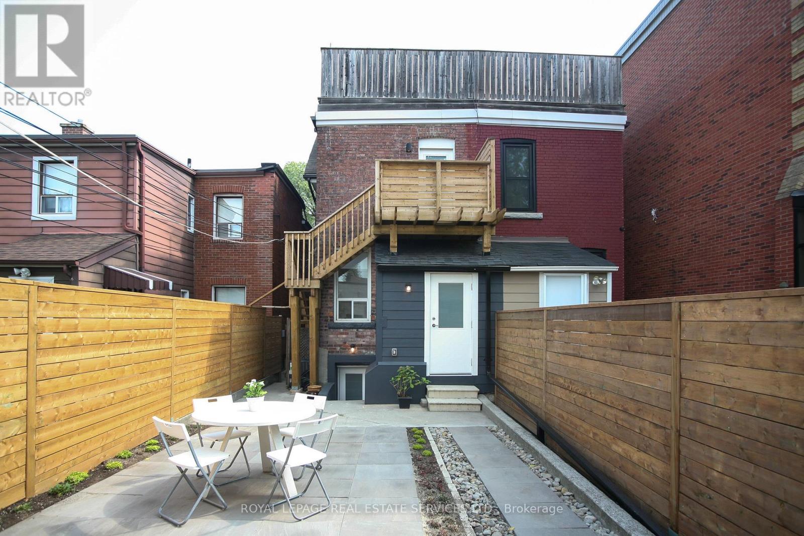 Lower - 506 Manning Avenue, Toronto, Ontario  M6G 2V7 - Photo 6 - C13782200
