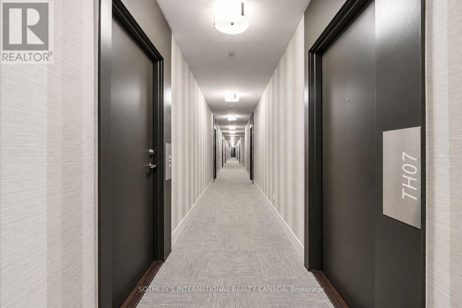 Th7 - 20 Bruyeres Mews, Toronto, Ontario  M5V 0G8 - Photo 19 - C13782278