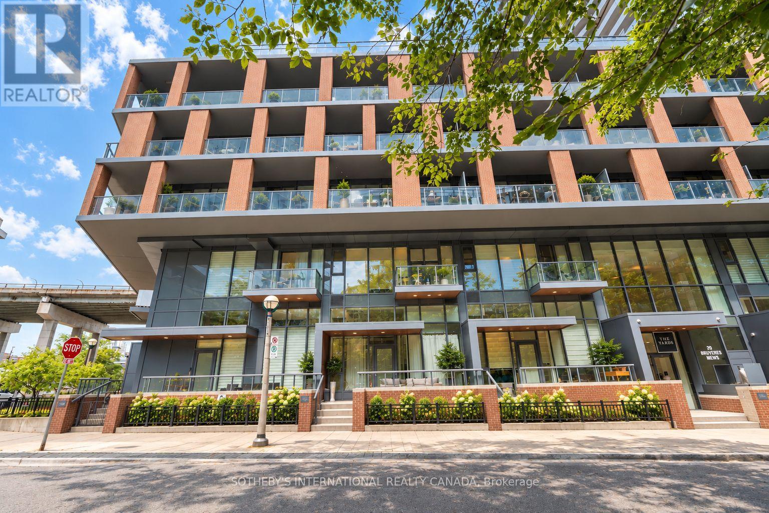Th7 - 20 Bruyeres Mews, Toronto, Ontario  M5V 0G8 - Photo 21 - C13782278