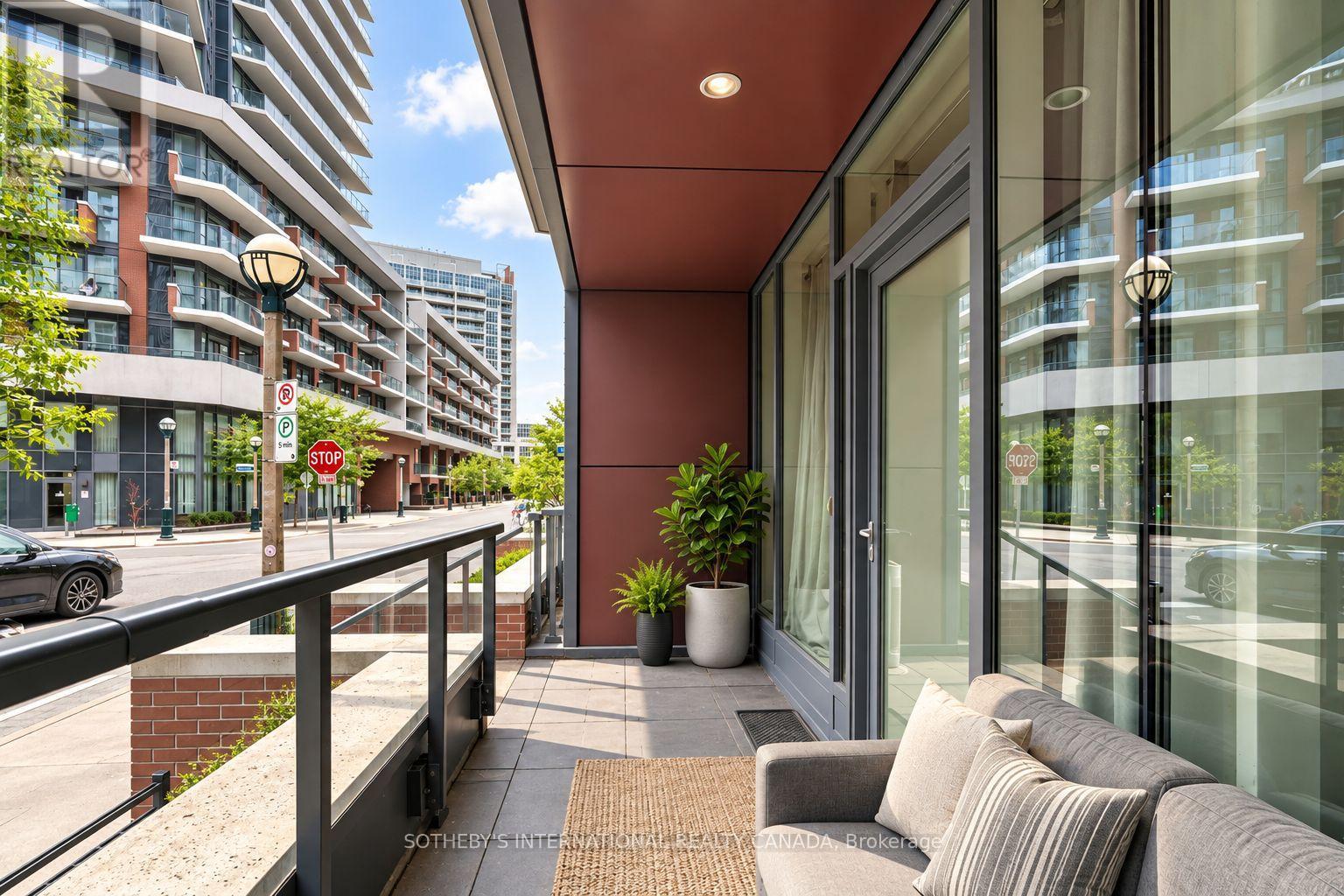 Th7 - 20 Bruyeres Mews, Toronto, Ontario  M5V 0G8 - Photo 23 - C13782278