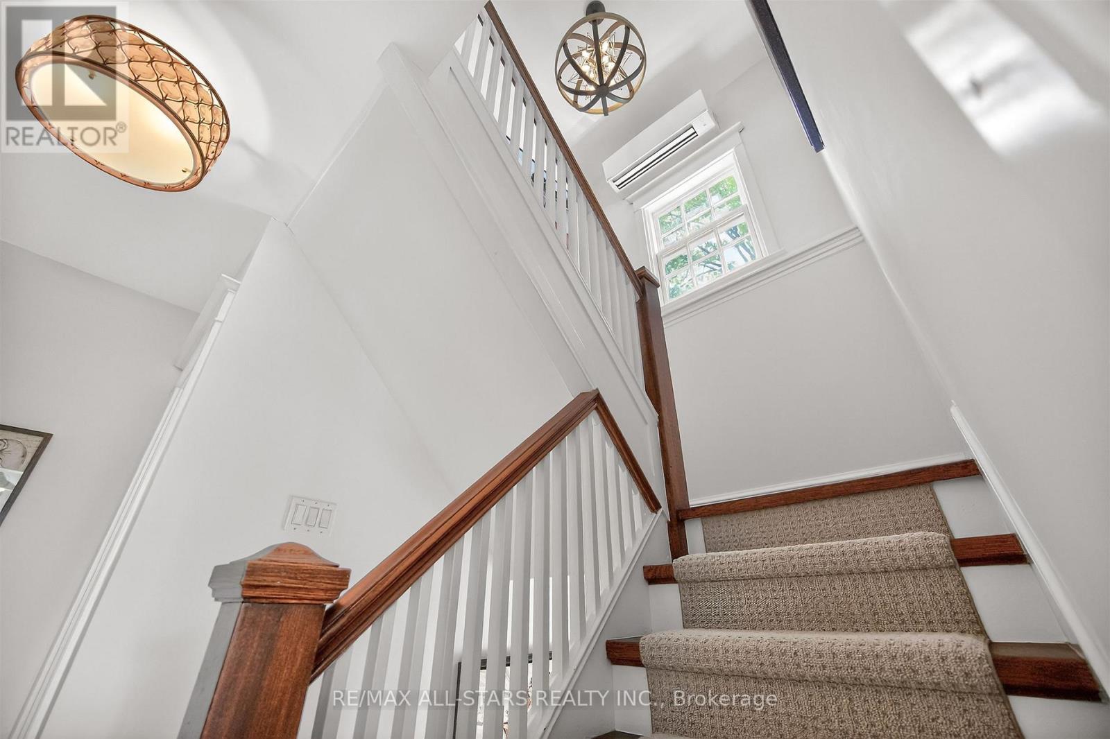 30 Edgewood Crescent, Toronto, Ontario  M4W 3A9 - Photo 32 - C13782296