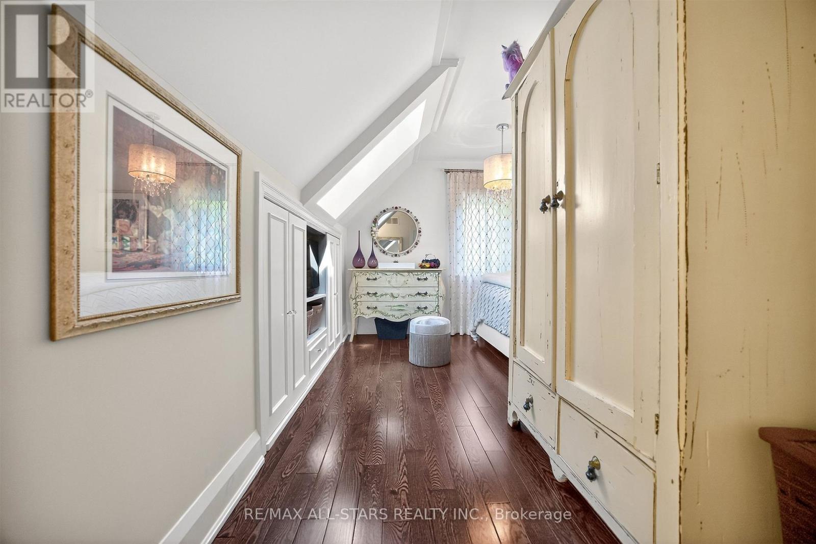 30 Edgewood Crescent, Toronto, Ontario  M4W 3A9 - Photo 37 - C13782296