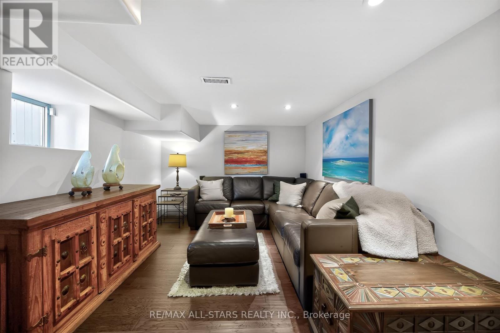 30 Edgewood Crescent, Toronto, Ontario  M4W 3A9 - Photo 39 - C13782296