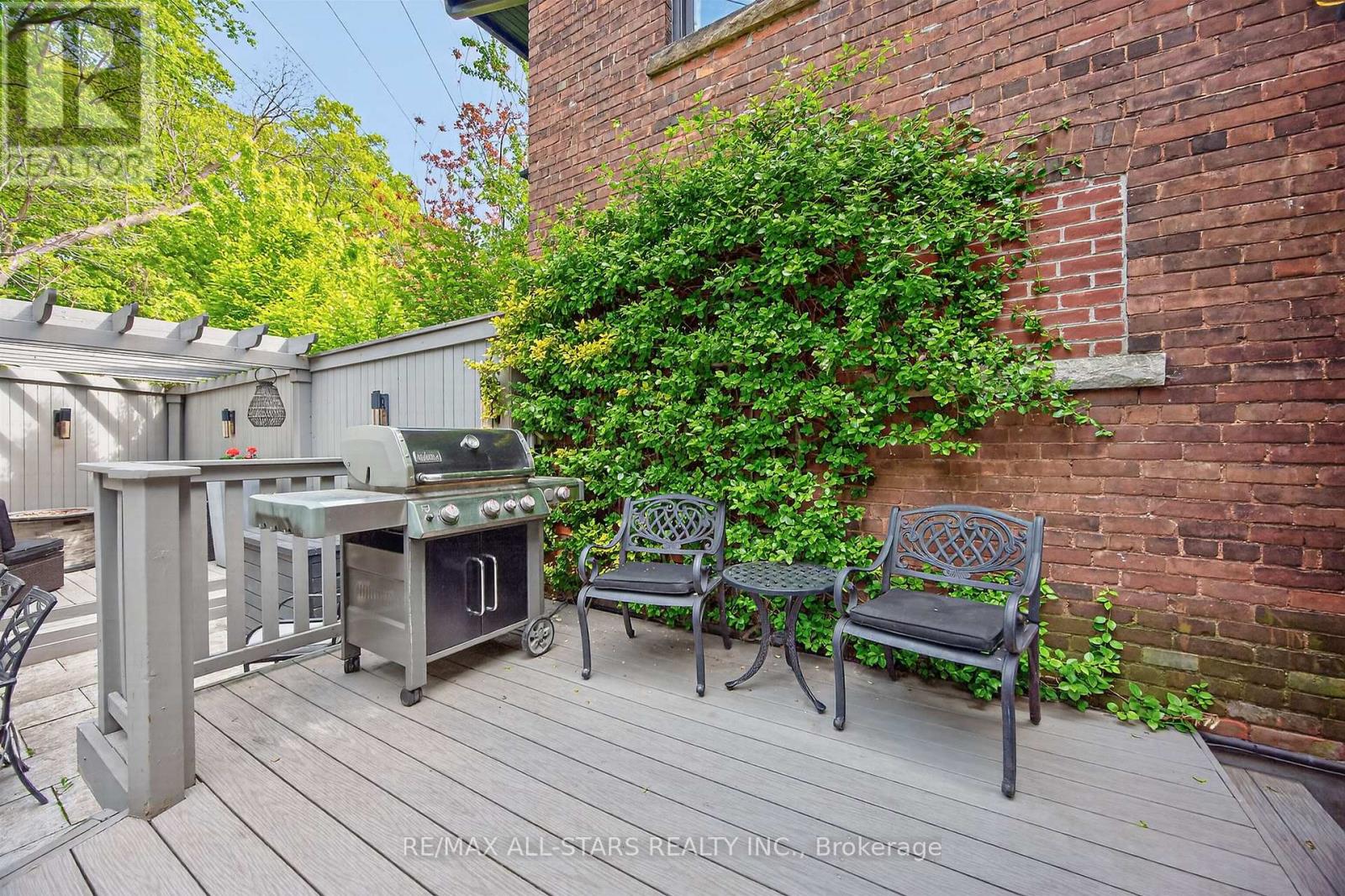 30 Edgewood Crescent, Toronto, Ontario  M4W 3A9 - Photo 45 - C13782296