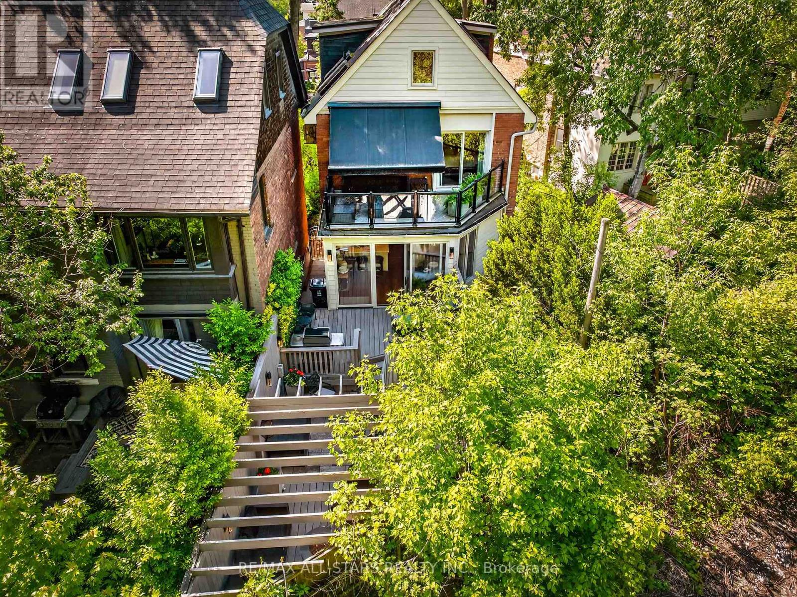 30 Edgewood Crescent, Toronto, Ontario  M4W 3A9 - Photo 50 - C13782296