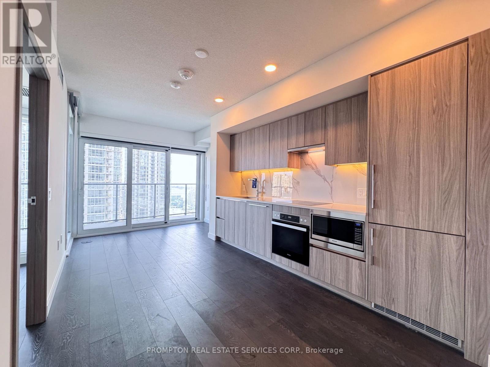 1709 - 1 Concord Cityplace Way, Toronto, Ontario  M5V 0X3 - Photo 3 - C13782352