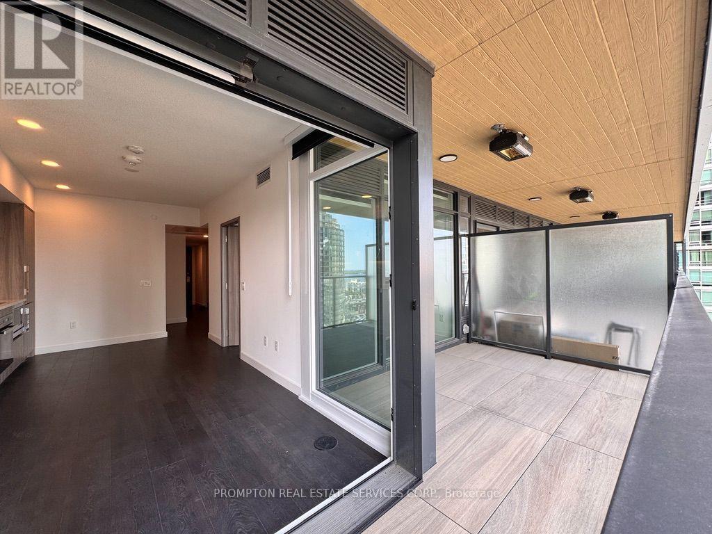 1709 - 1 Concord Cityplace Way, Toronto, Ontario  M5V 0X3 - Photo 5 - C13782352