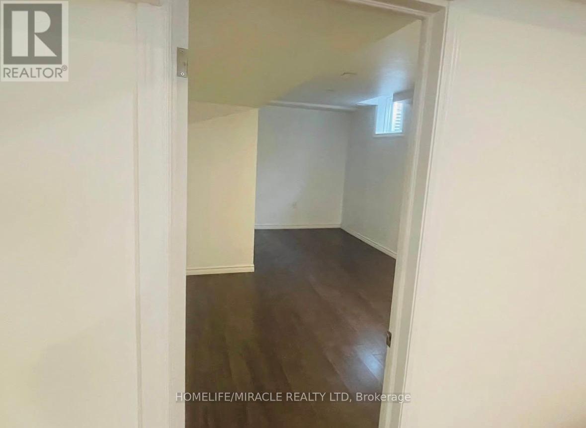 # Bsmt - 27 Lloydminster Avenue, Ajax, Ontario  L1Z 0N8 - Photo 9 - E13782156