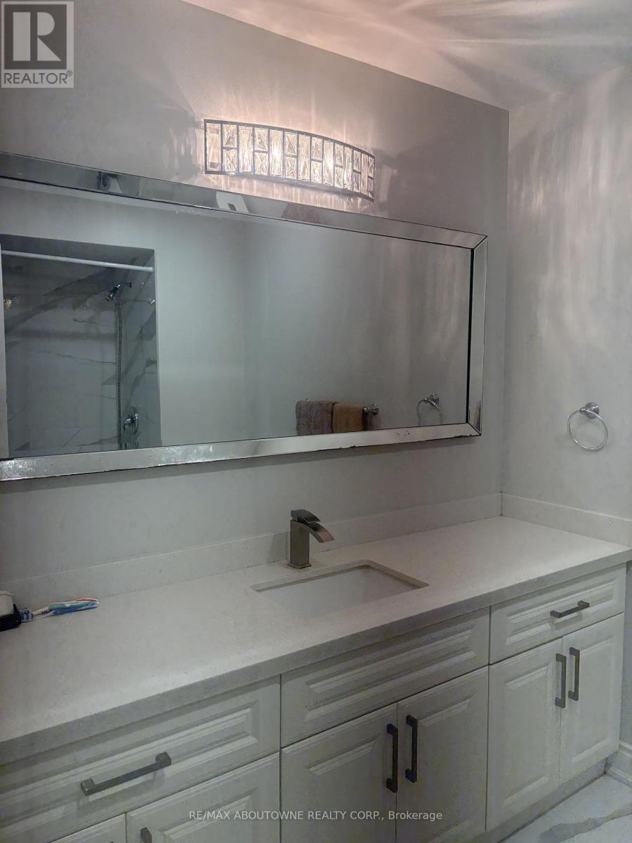 Upper - 14 Charcoal Drive, Toronto, Ontario  M1C 3V1 - Photo 6 - E13782212