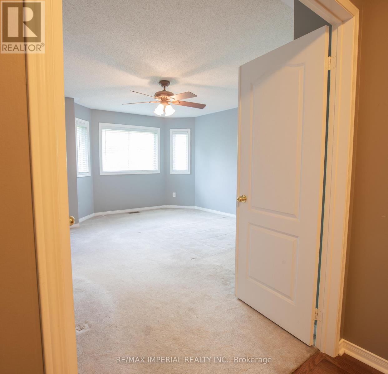 18 Windbreak Crescent, Whitby (Williamsburg), Ontario  L1P 1P8 - Photo 16 - E13782248