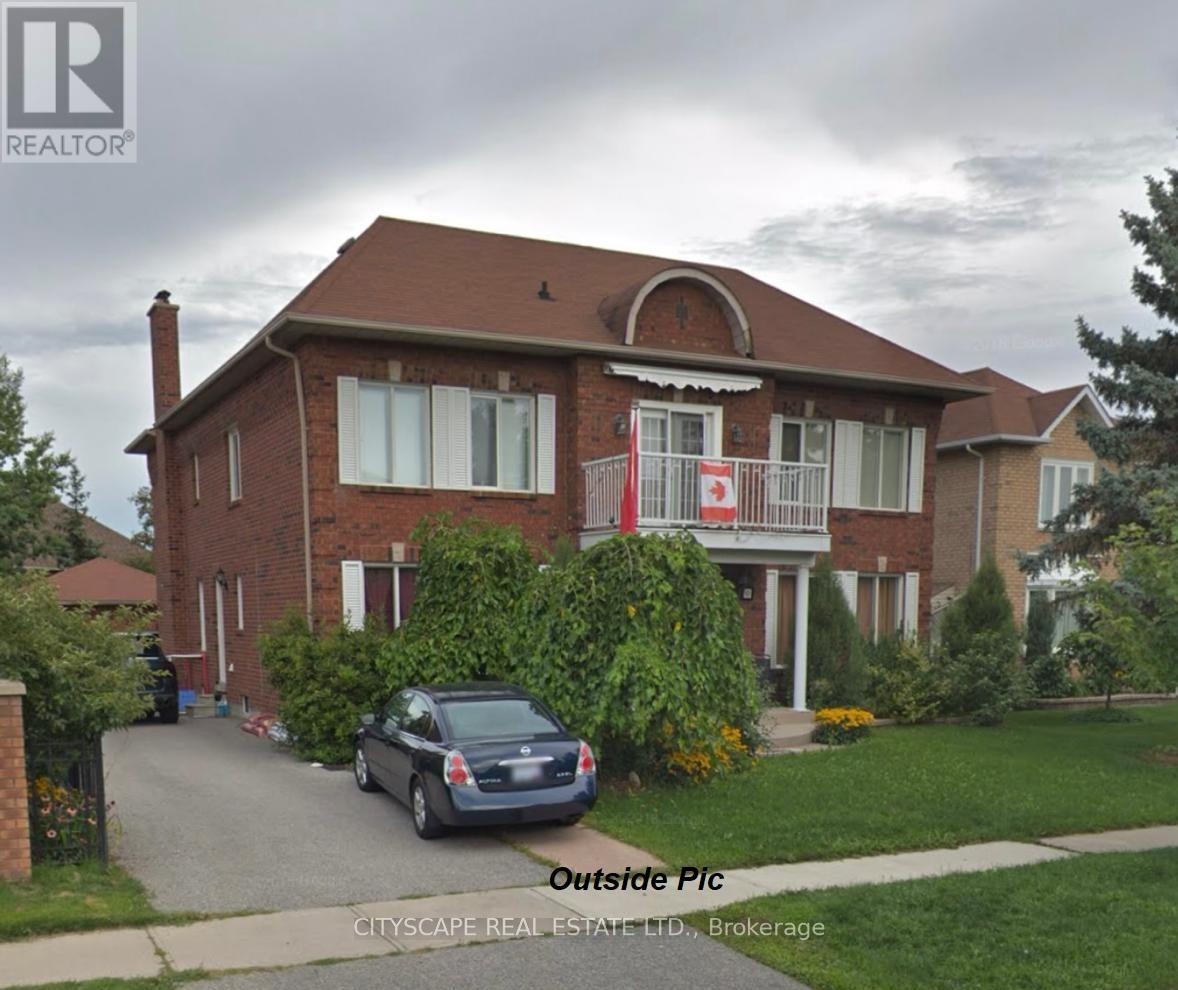 3 Leah Crescent, Ajax, Ontario  L1T 3J3 - Photo 1 - E13782320