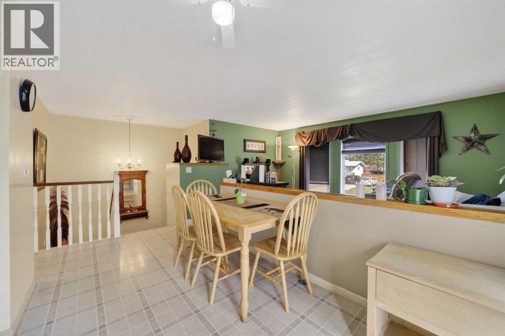 621 5 Avenue SW, Sundre, Alberta  T0M 0X0 - Photo 7 - A2316502