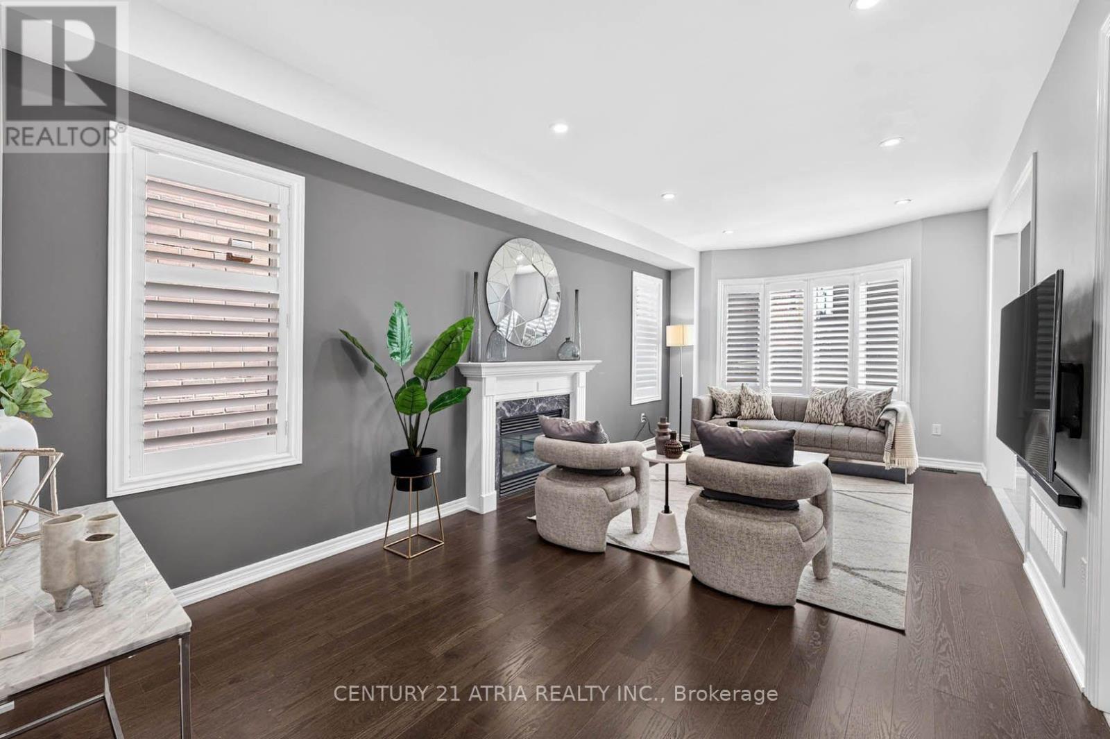 67 Holst Avenue, Markham, Ontario  L6C 0S6 - Photo 4 - N13782150