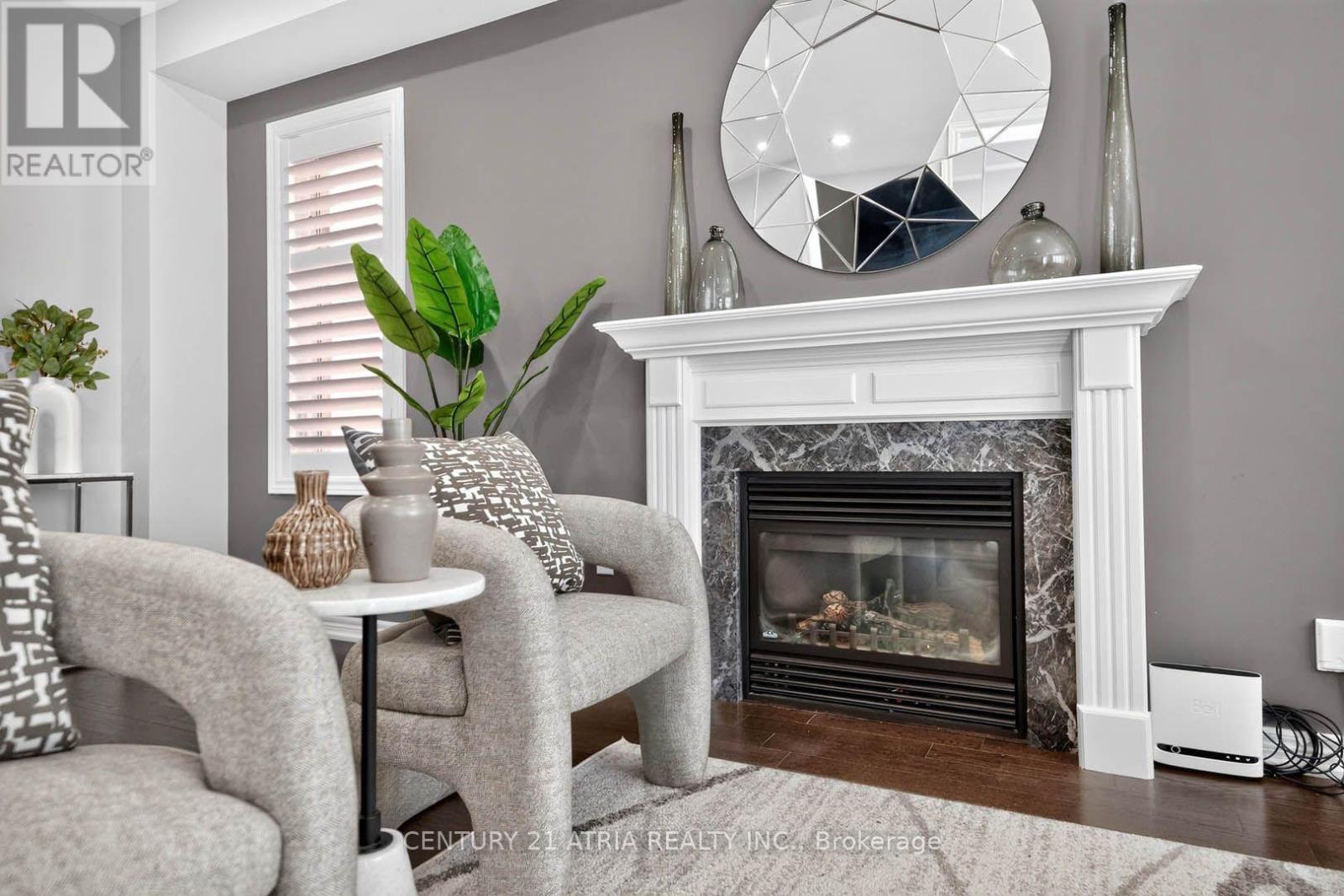 67 Holst Avenue, Markham, Ontario  L6C 0S6 - Photo 8 - N13782150
