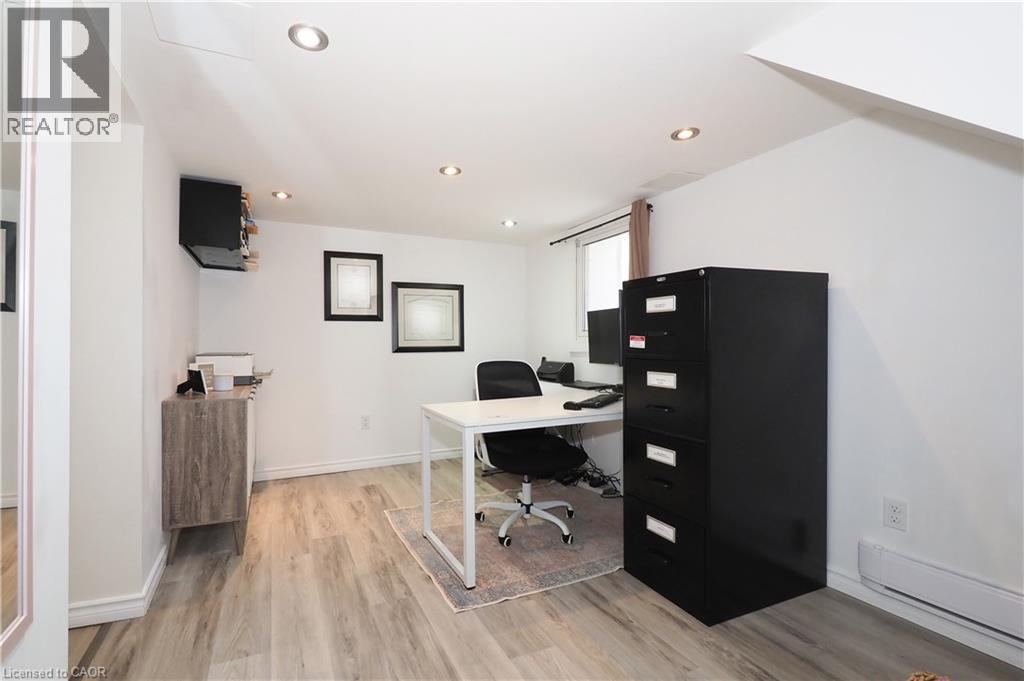 123 Samuel Street, Kitchener, Ontario  N2H 1P9 - Photo 18 - 40863326