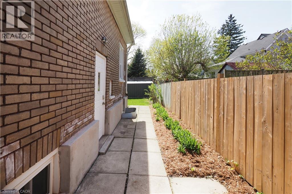 123 Samuel Street, Kitchener, Ontario  N2H 1P9 - Photo 26 - 40863326