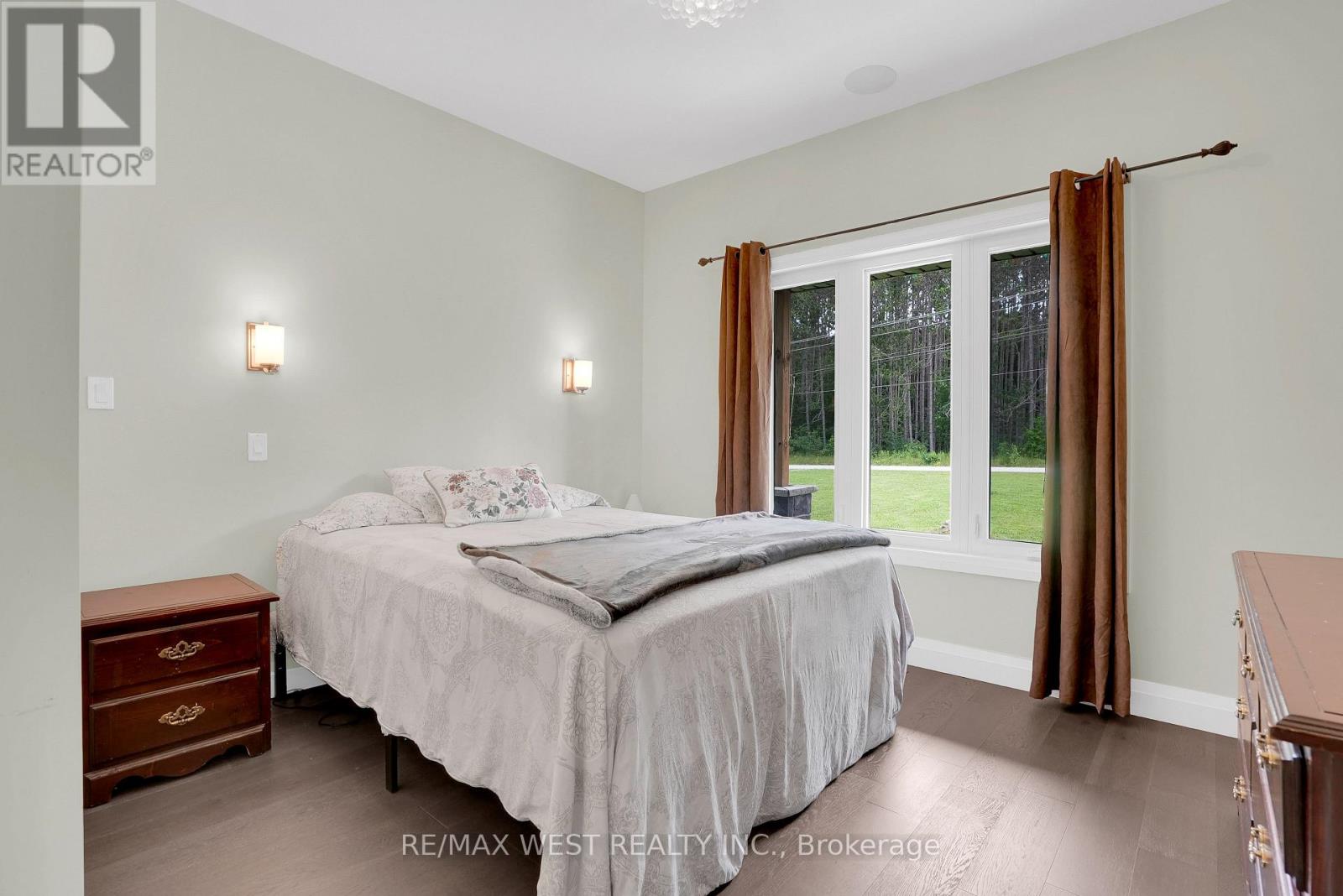 4098 Concession 12 Sunnidale Road, Clearview, Ontario  L0M 1S0 - Photo 10 - S13782196