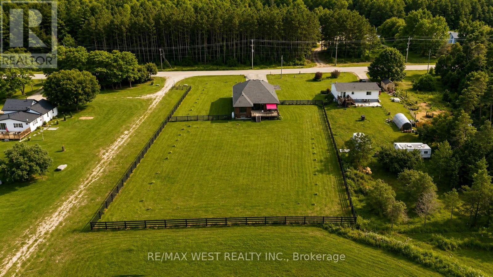 4098 Concession 12 Sunnidale Road, Clearview, Ontario  L0M 1S0 - Photo 16 - S13782196