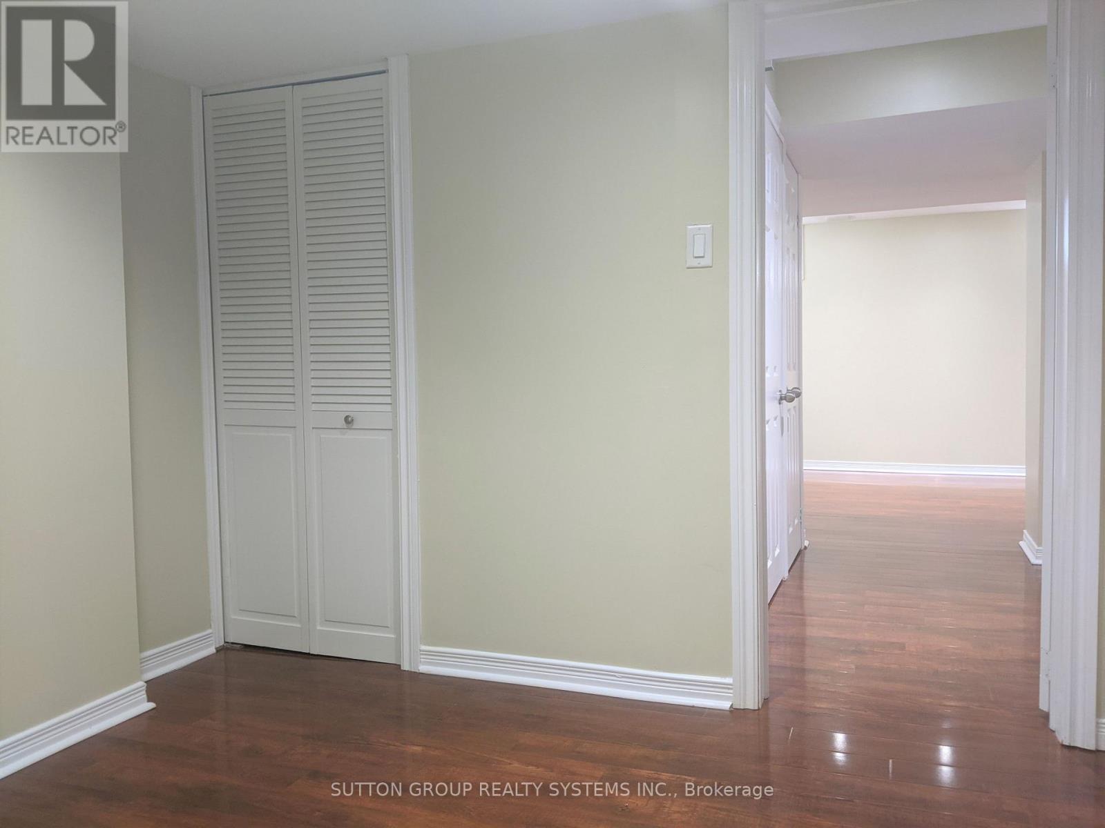 Lower - 18 Worthington Avenue, Brampton, Ontario  L7A 1M9 - Photo 8 - W13782096