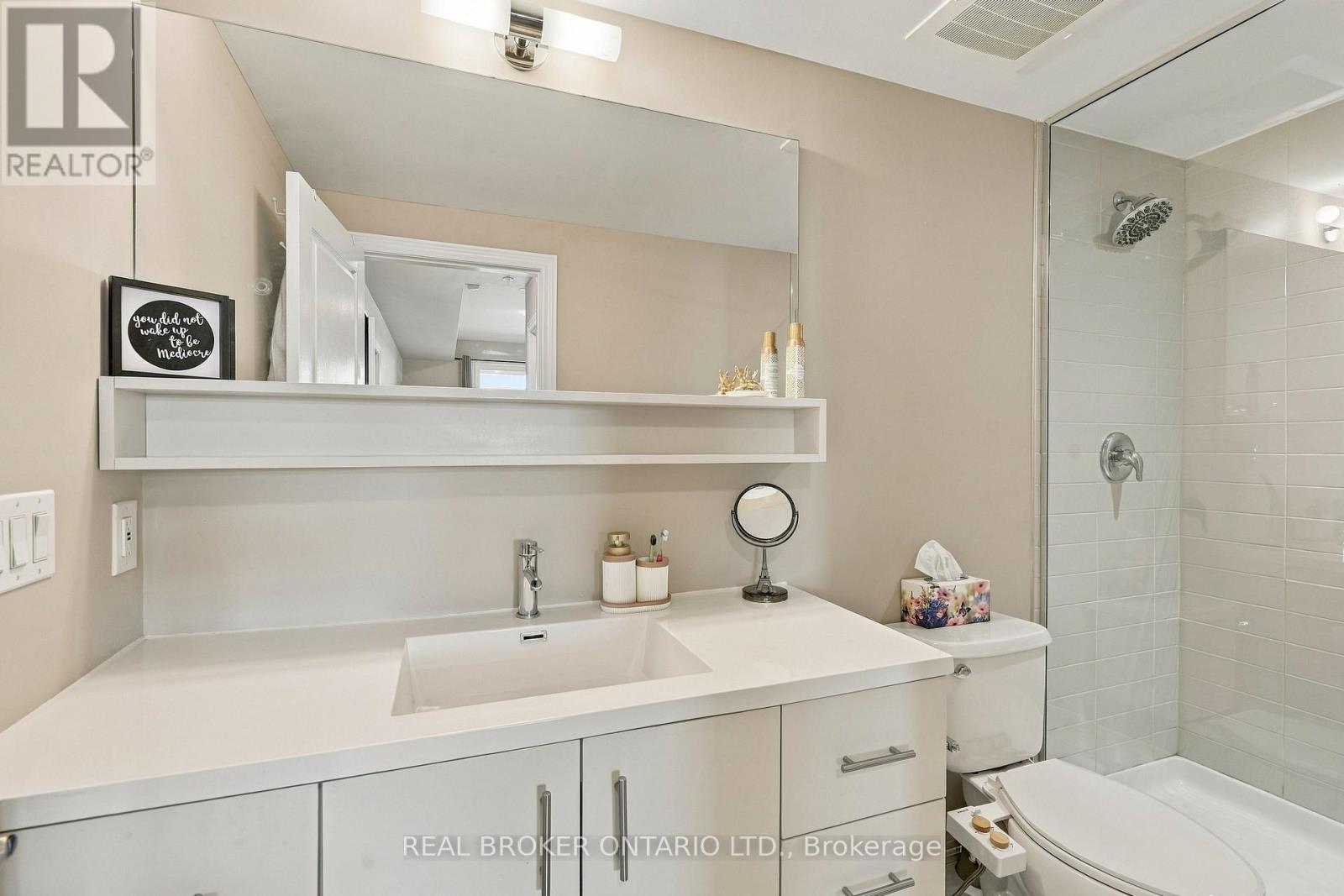 457 Plains Road E, Burlington, Ontario  L7T 0B8 - Photo 13 - W13782206