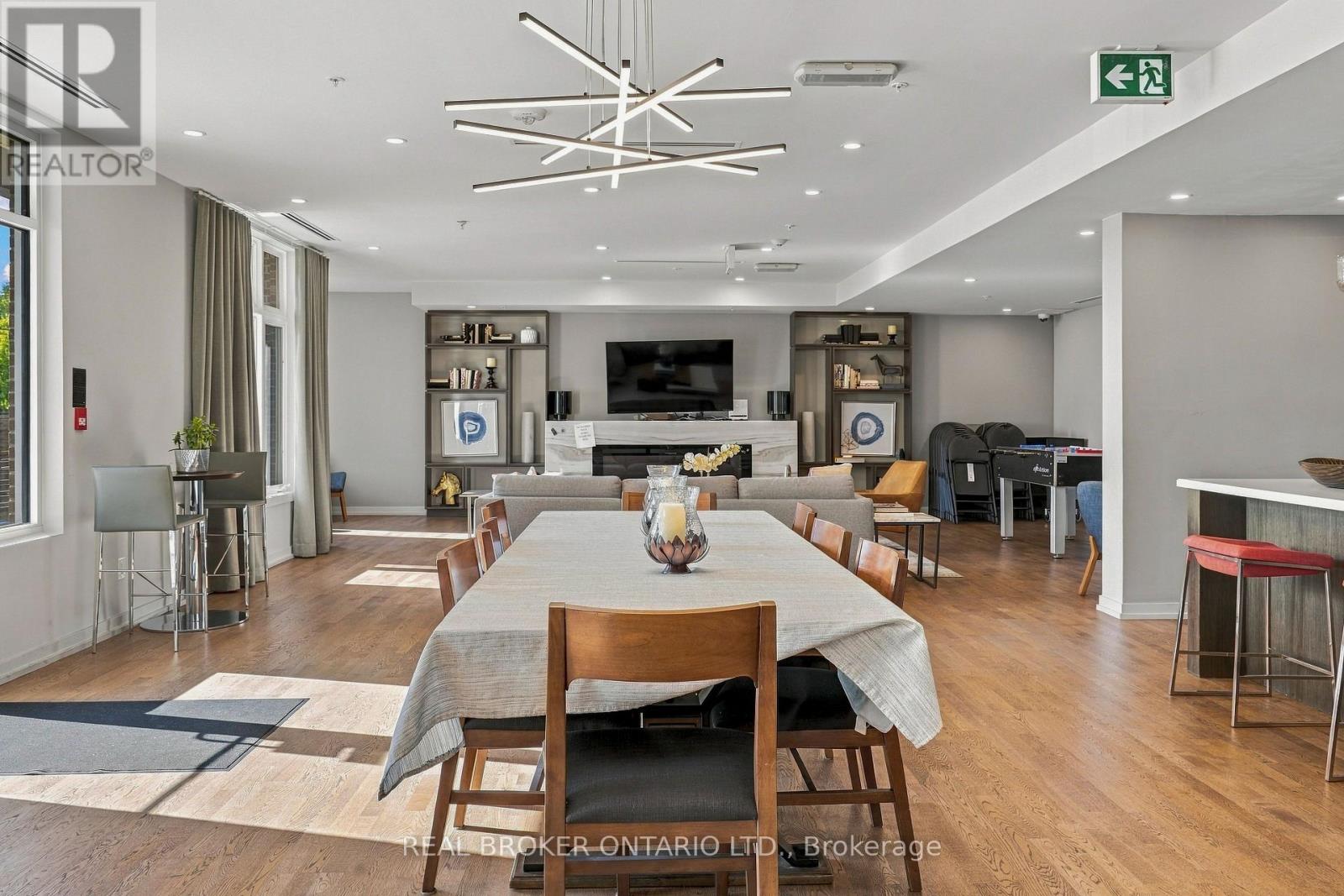 457 Plains Road E, Burlington, Ontario  L7T 0B8 - Photo 26 - W13782206