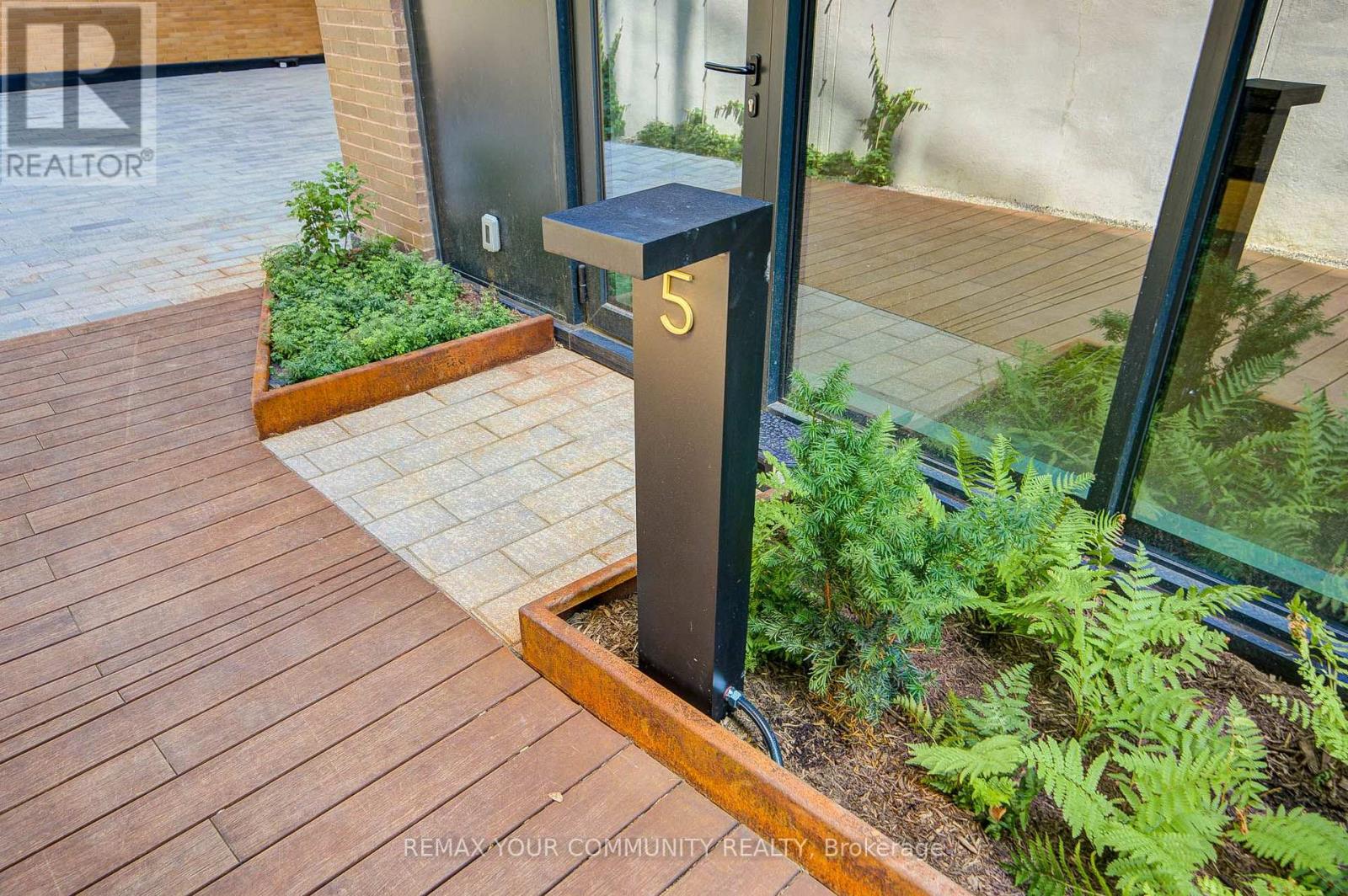 5 - 1720 Bayview Avenue, Toronto, Ontario  M4G 3C4 - Photo 3 - C13780788