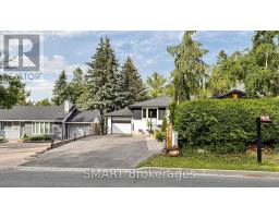 339 EAST AVENUE, Toronto, Ontario