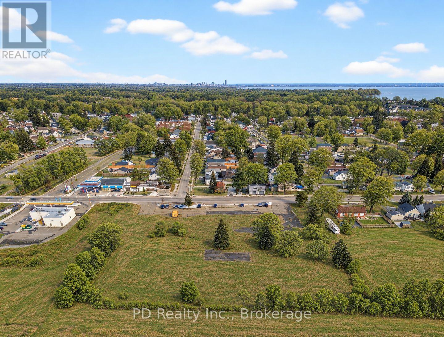 243 Gorham Road, Fort Erie, Ontario  L0S 1N0 - Photo 6 - X12816206