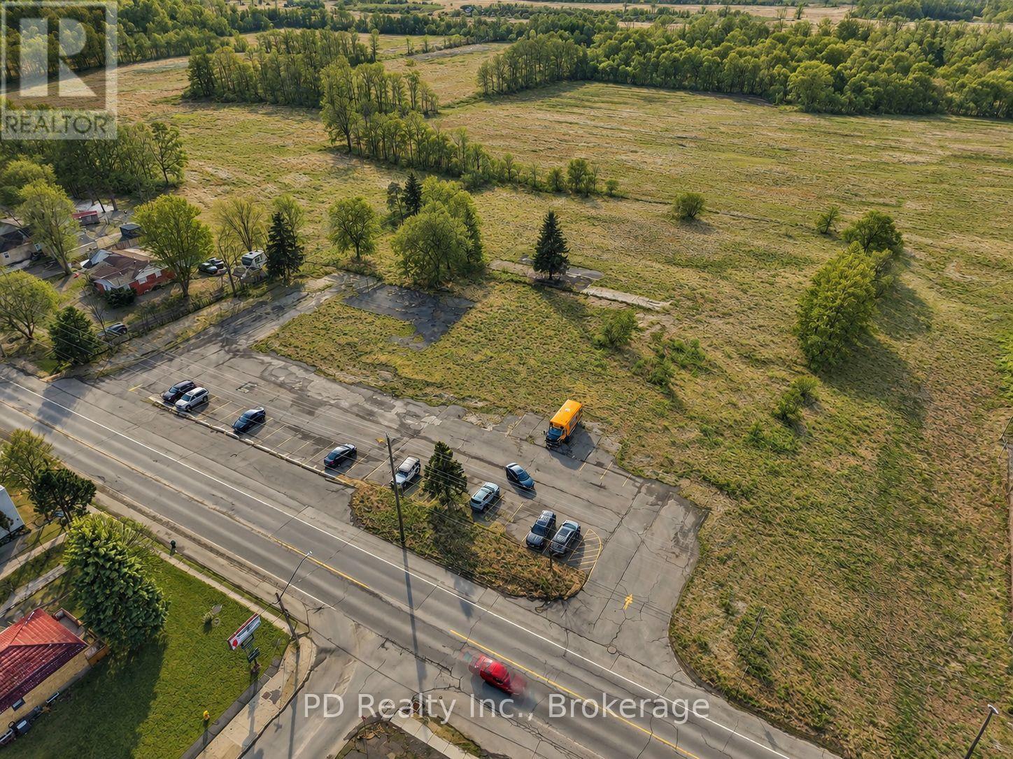 243 Gorham Road, Fort Erie, Ontario  L0S 1N0 - Photo 9 - X12816206