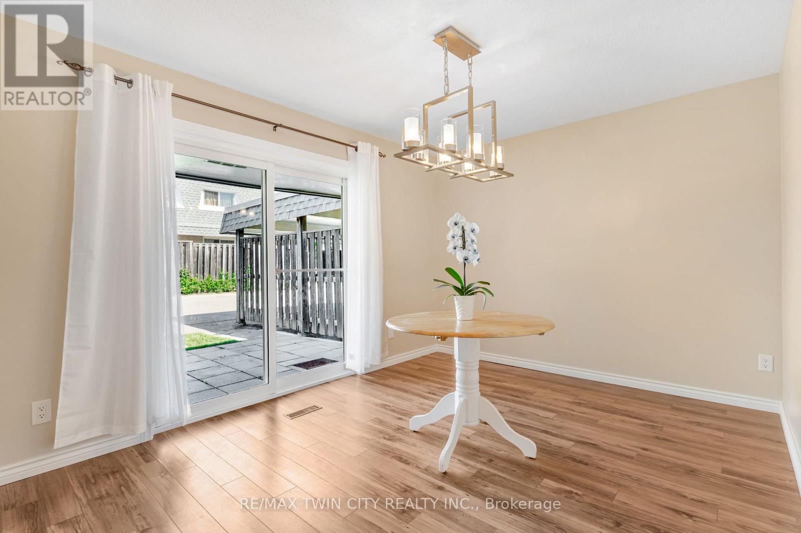 51 - 14 Williamsburg Road, Kitchener, Ontario  N2E 1W1 - Photo 4 - X13782162