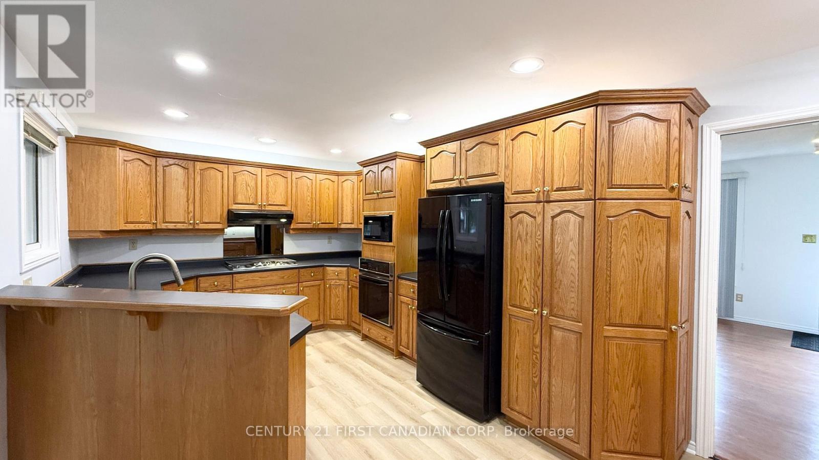 80 Rollscourt Place, London North, Ontario  N6G 1M2 - Photo 5 - X13656820