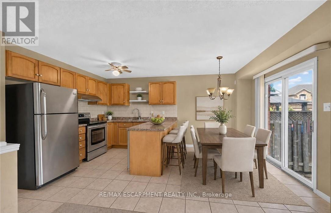 302 Southbrook Drive, Hamilton, Ontario  L0R 1C0 - Photo 13 - X13782186