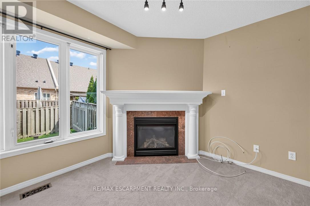 302 Southbrook Drive, Hamilton, Ontario  L0R 1C0 - Photo 9 - X13782186