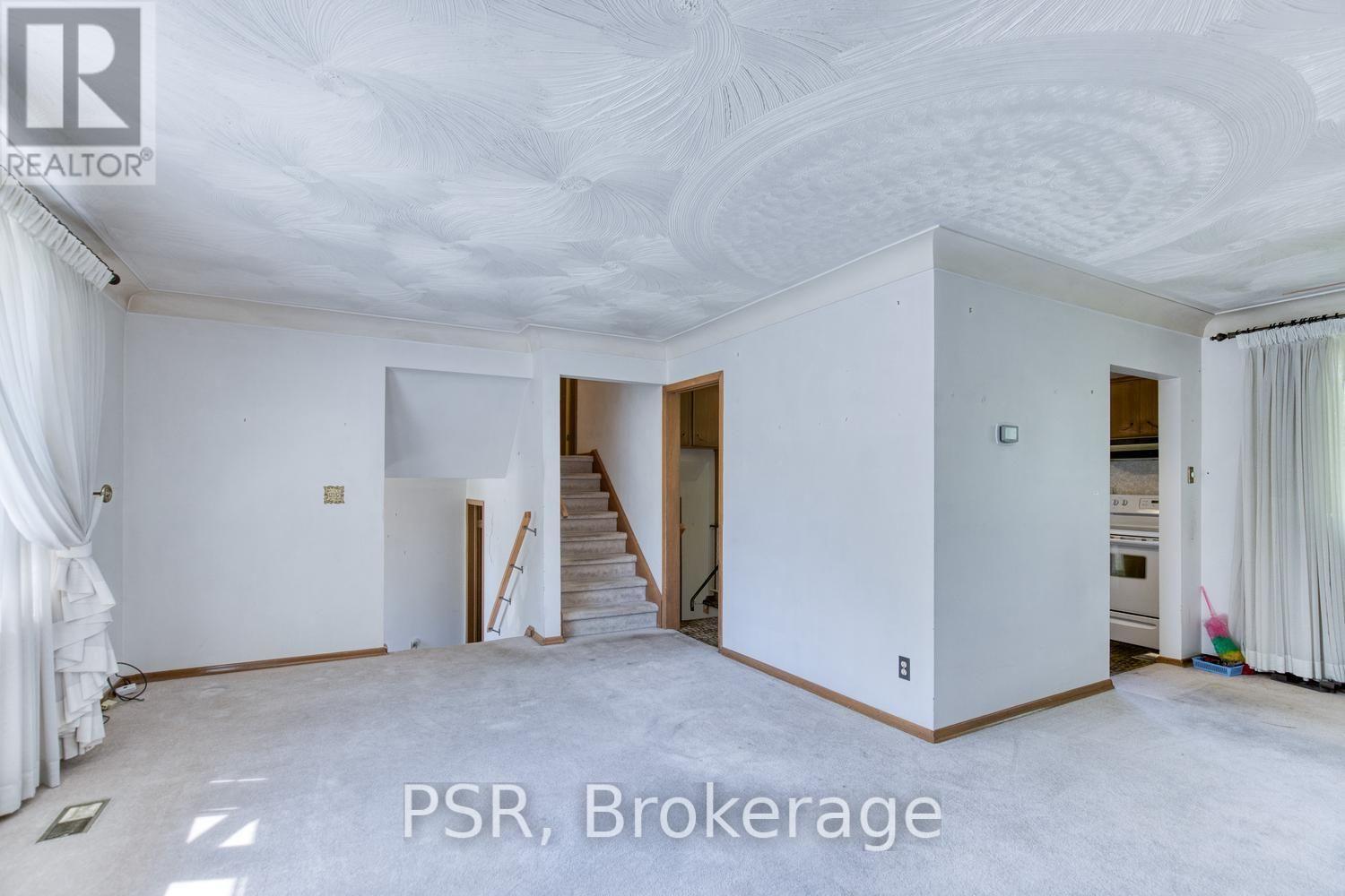 68 Halliwell Drive, Kitchener, Ontario  N2B 2M3 - Photo 24 - X13782230