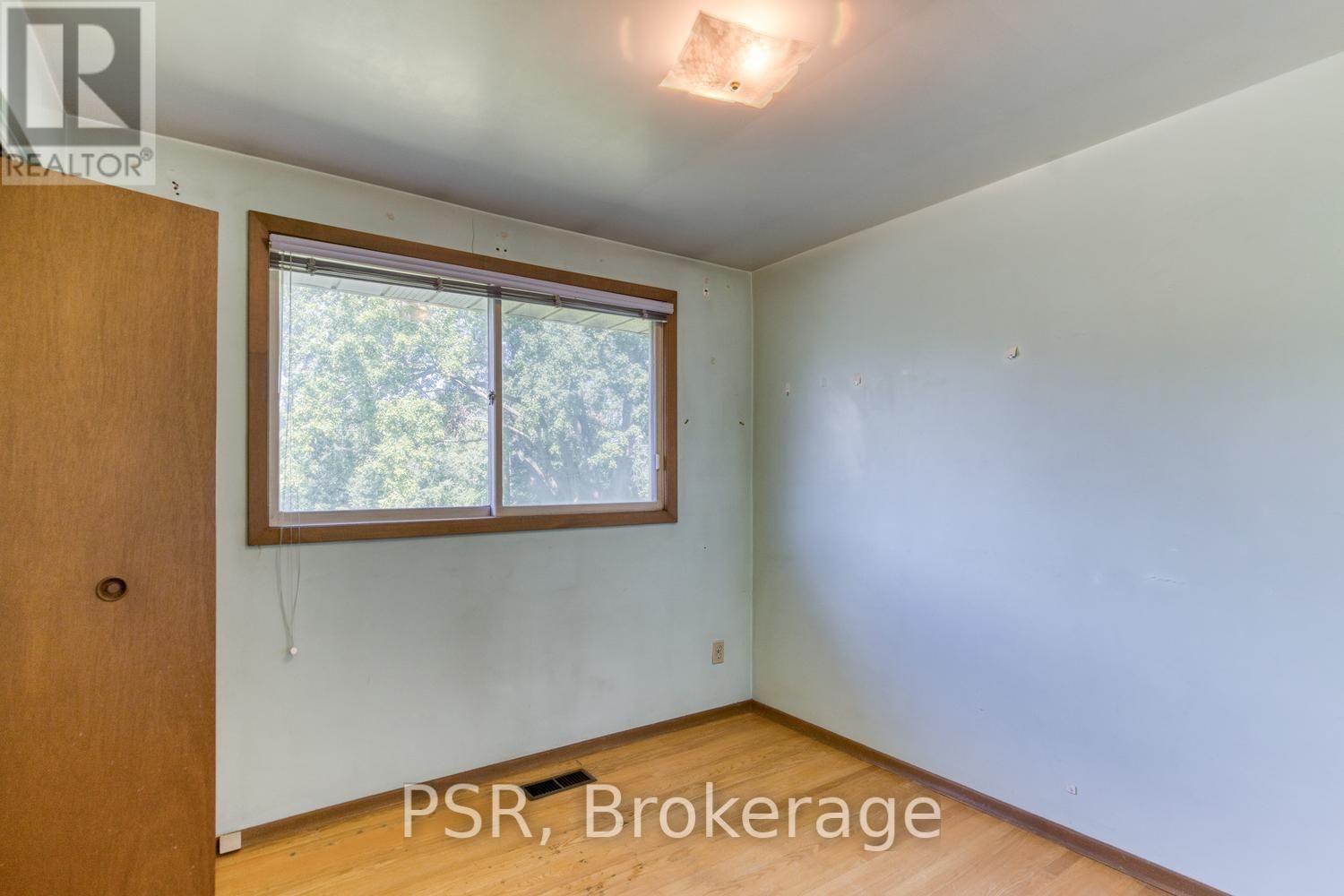 68 Halliwell Drive, Kitchener, Ontario  N2B 2M3 - Photo 31 - X13782230