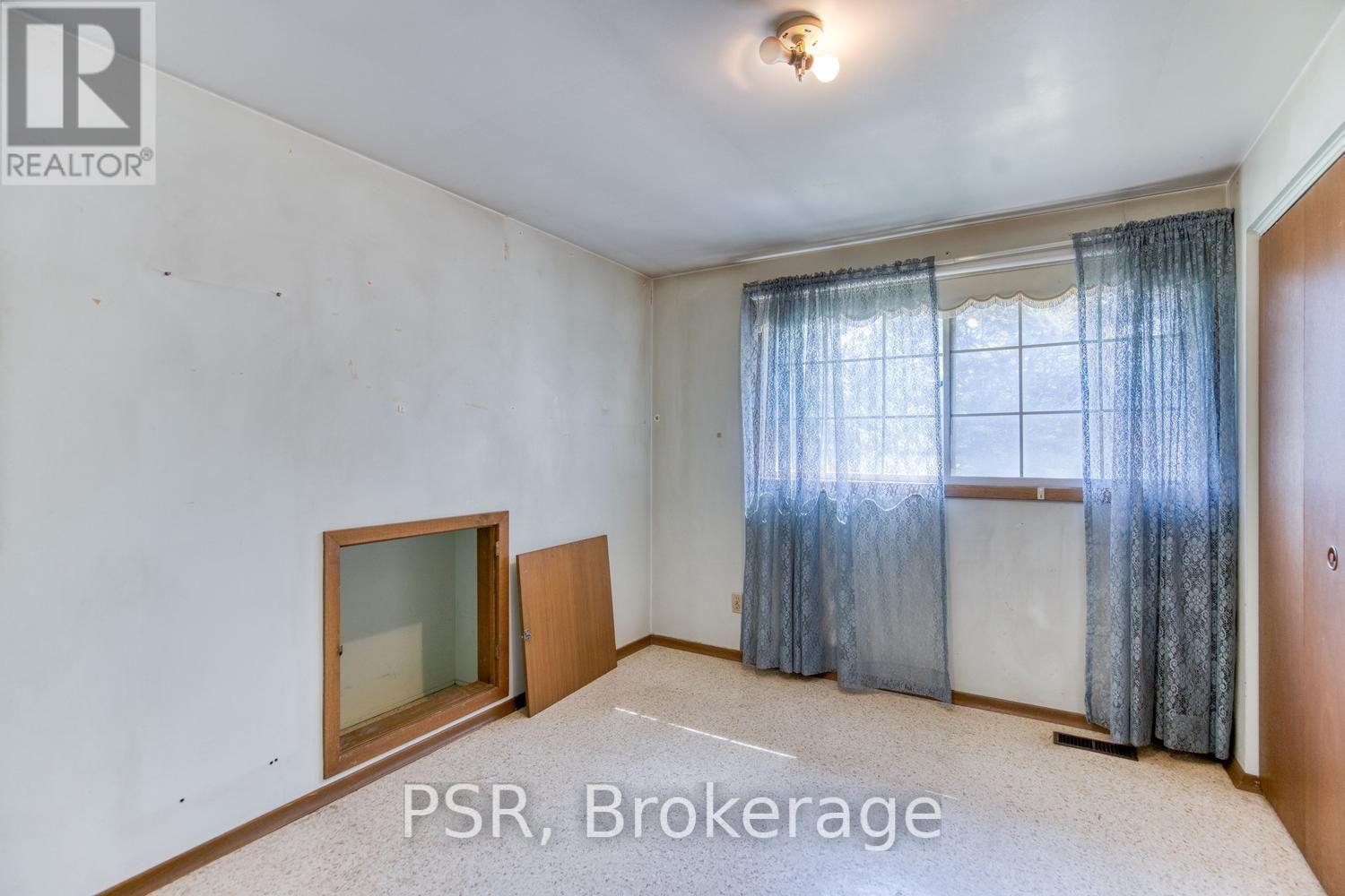 68 Halliwell Drive, Kitchener, Ontario  N2B 2M3 - Photo 34 - X13782230
