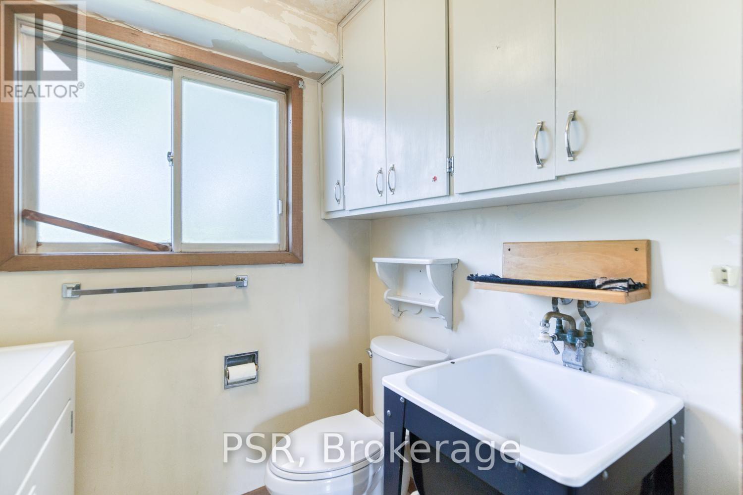 68 Halliwell Drive, Kitchener, Ontario  N2B 2M3 - Photo 36 - X13782230