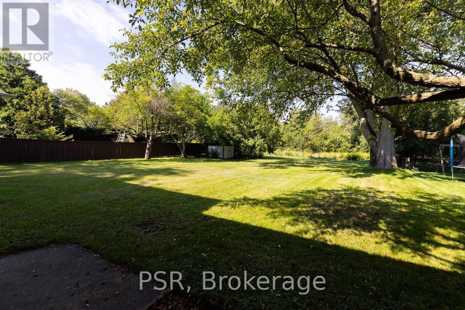 68 Halliwell Drive, Kitchener, Ontario  N2B 2M3 - Photo 6 - X13782230