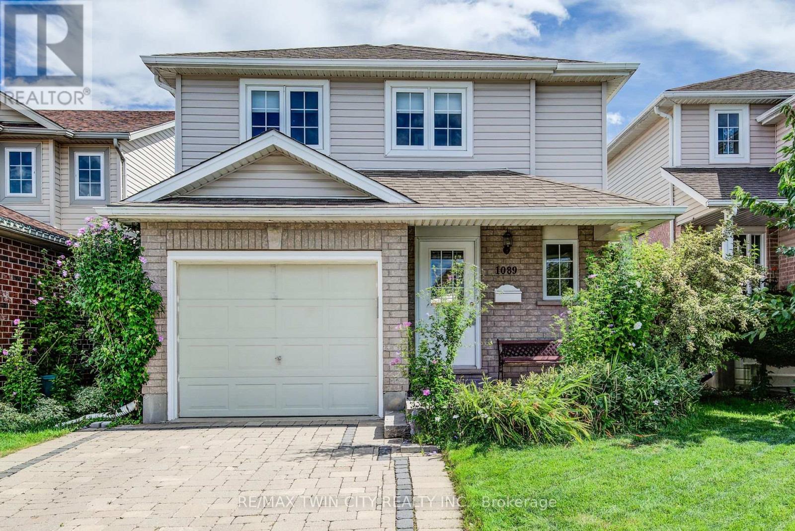 1089 COPPER LEAF CRESCENT, Kitchener, Ontario