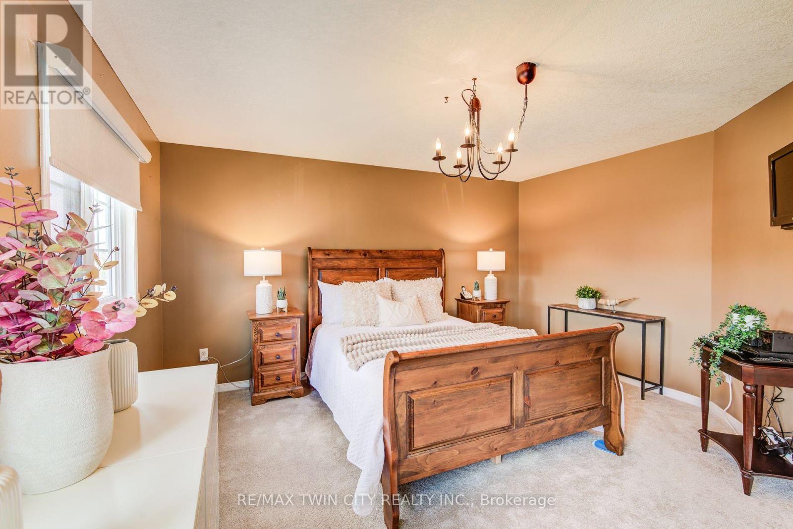 1089 Copper Leaf Crescent, Kitchener, Ontario  N2E 3W4 - Photo 17 - X13782242