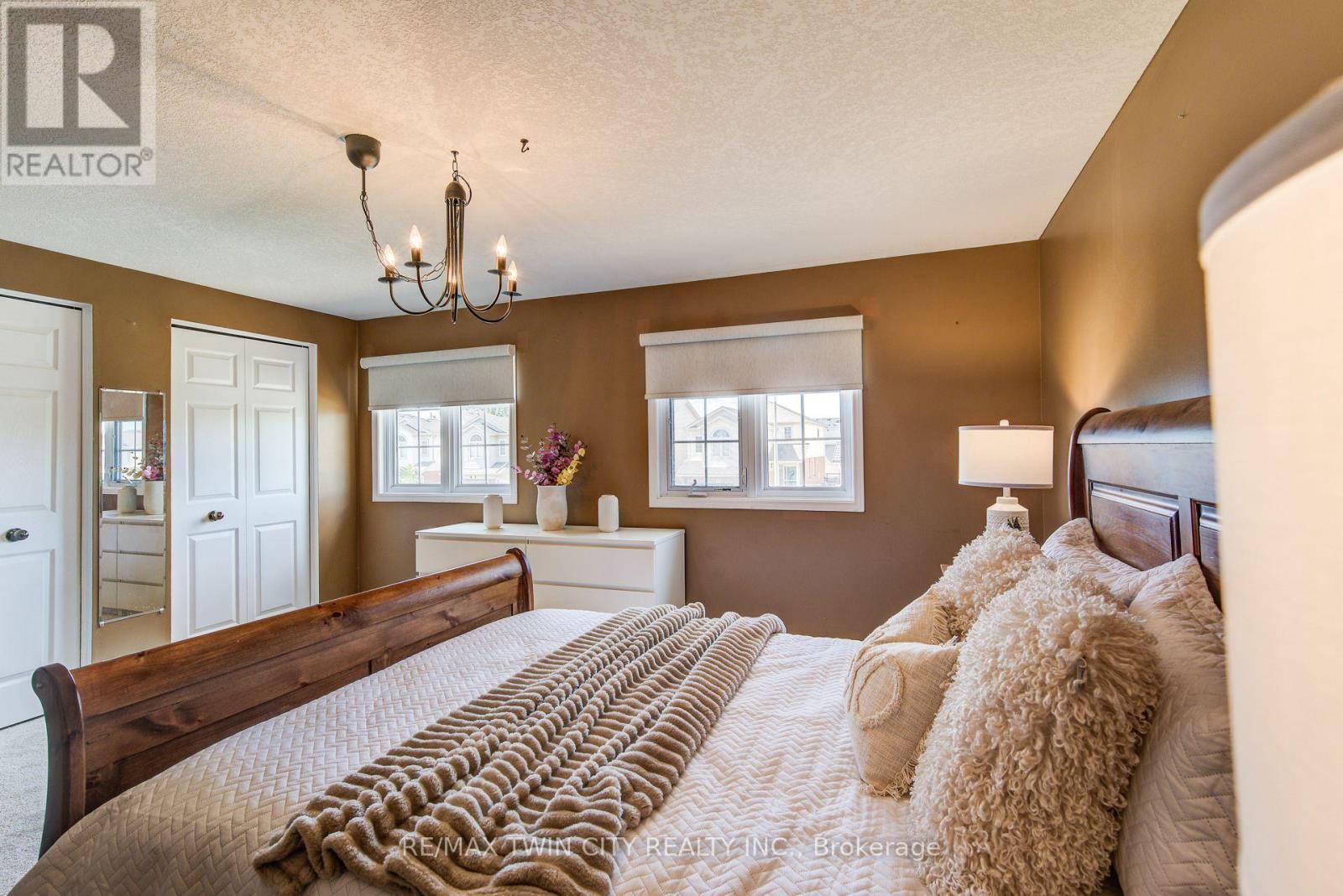 1089 Copper Leaf Crescent, Kitchener, Ontario  N2E 3W4 - Photo 19 - X13782242